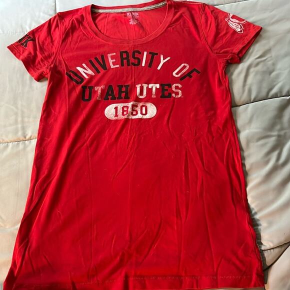 Victoria's Secret Pink Tops - VS PINK Collegiate collection university of Utah sz M 60% cotton 40% polyester